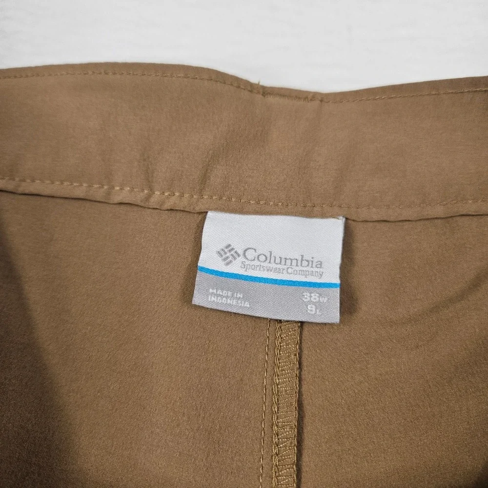 Columbia Mens Brown Stretch Outdoor Hiking Shorts 38W AO1897 Pocketed